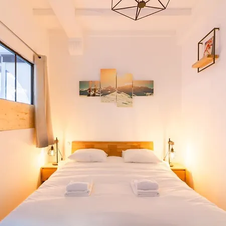 Hotel Le Grillon * 옥스레테르메스