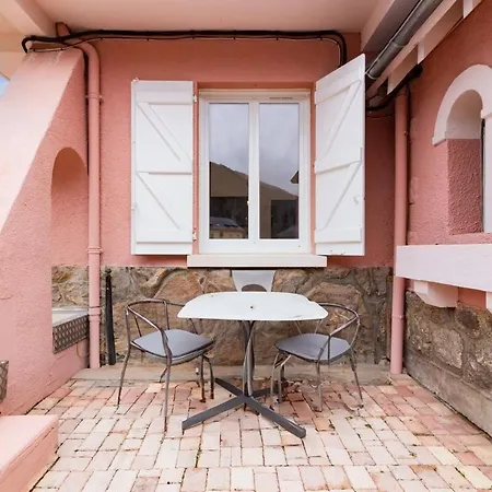 Le Grillon Apartmán
